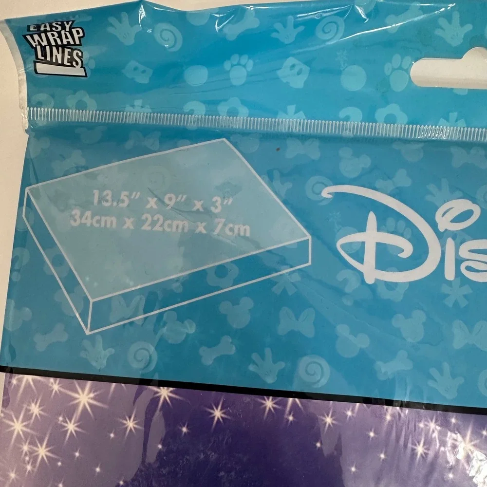 Disney Mickey‎ Mouse and Friends Easy Wrap Lines Gift Box 13.5x9x3 58908 NEW